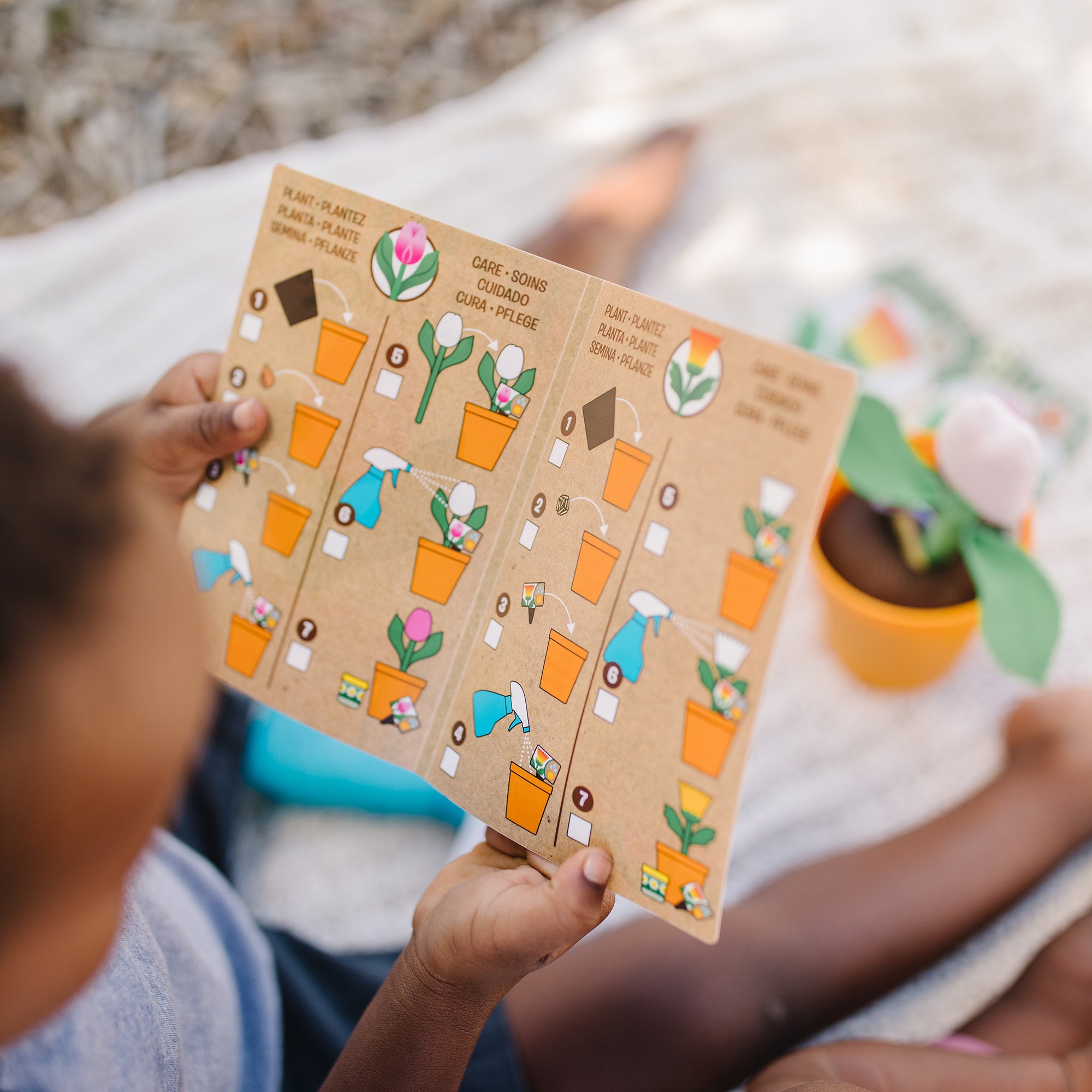 Let's Explore Flower Gardening Play Set - Image 7