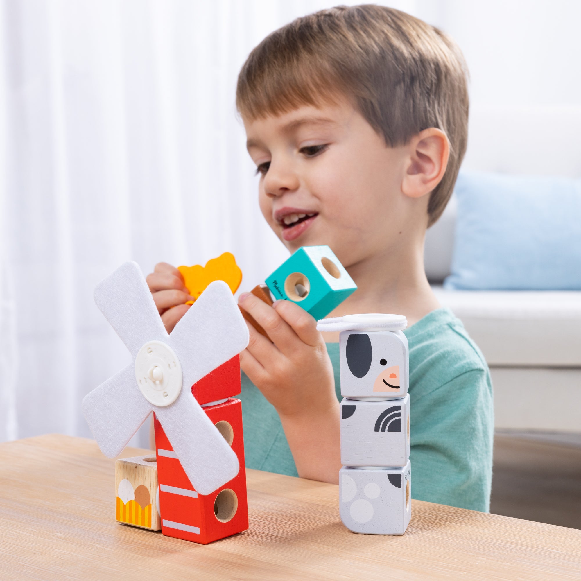 Blockables™ Play Sets Farm Friends and Woodland Friends 2-Pack Bundle - Image 8
