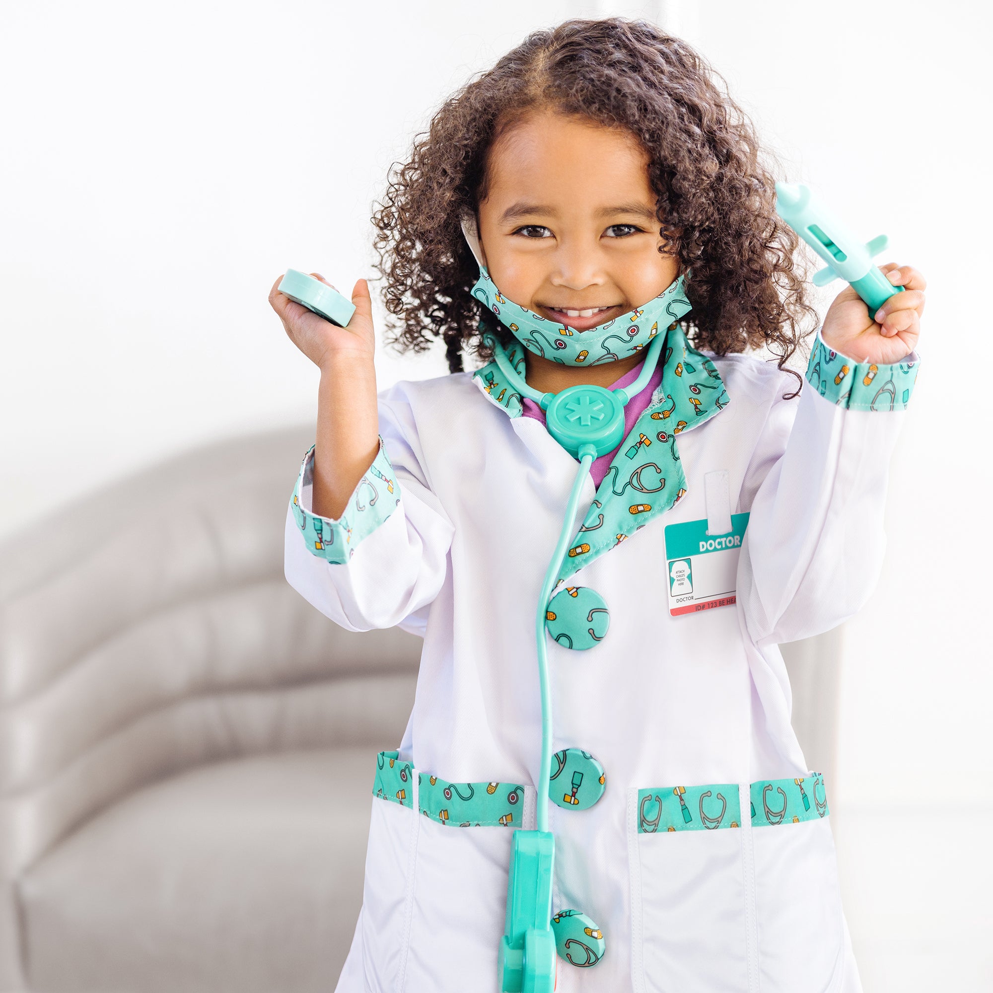 Doctor Costume Role Play Set - Image 10