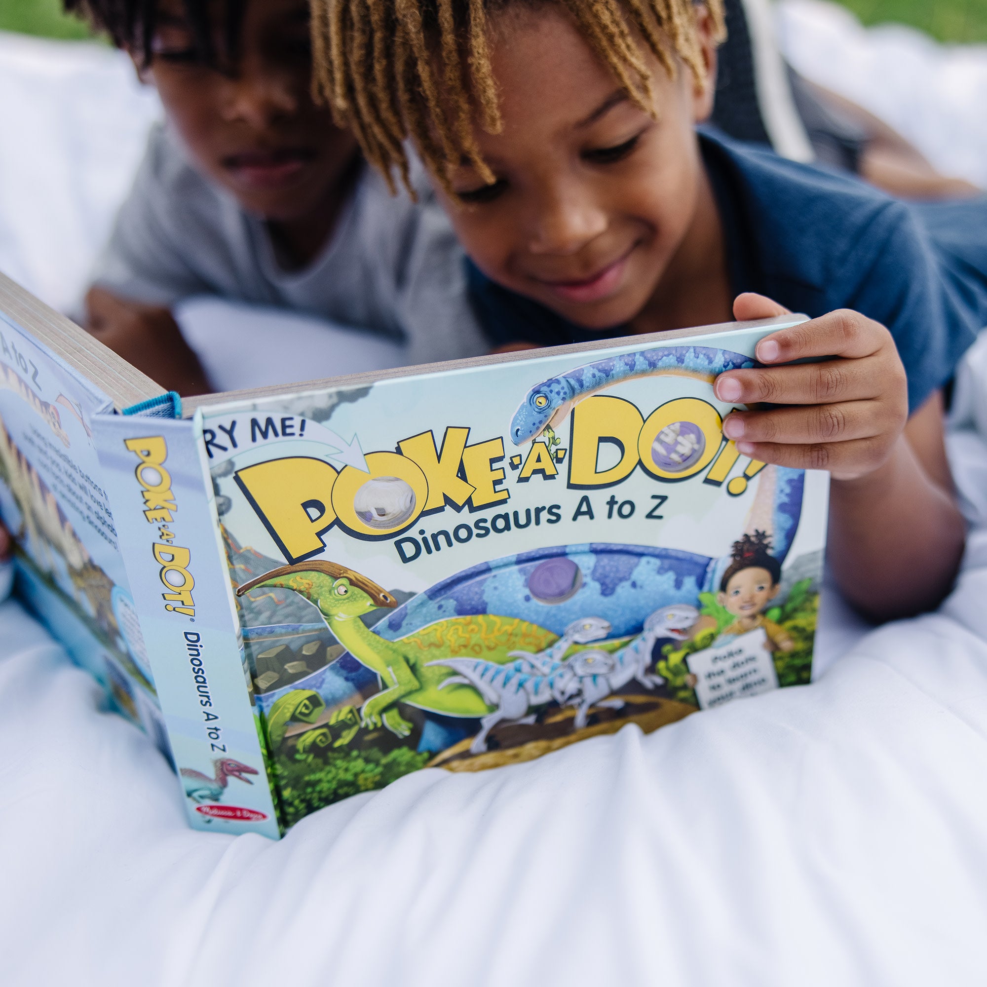 Poke-a-Dot: Dinosaurs A to Z Board Book - Image 4