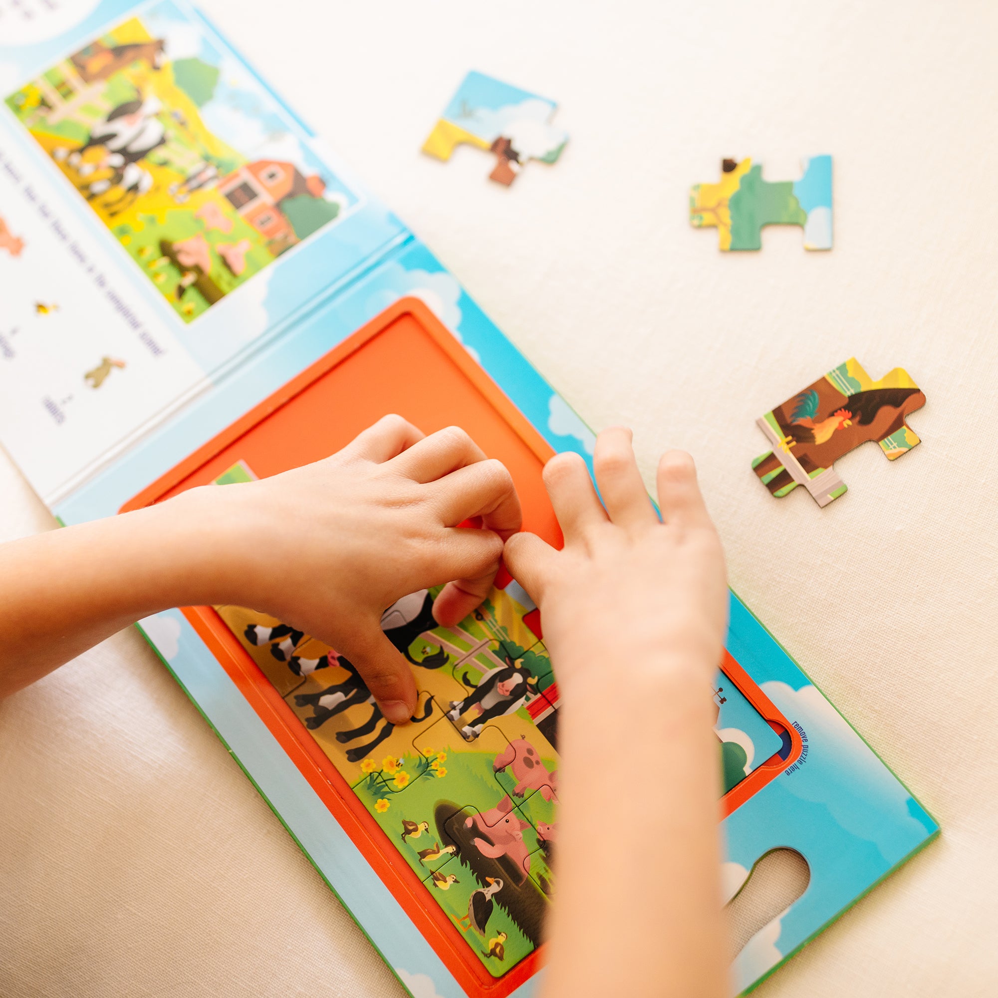 Take-Along Magnetic Jigsaw Puzzles – On the Farm - Image 10