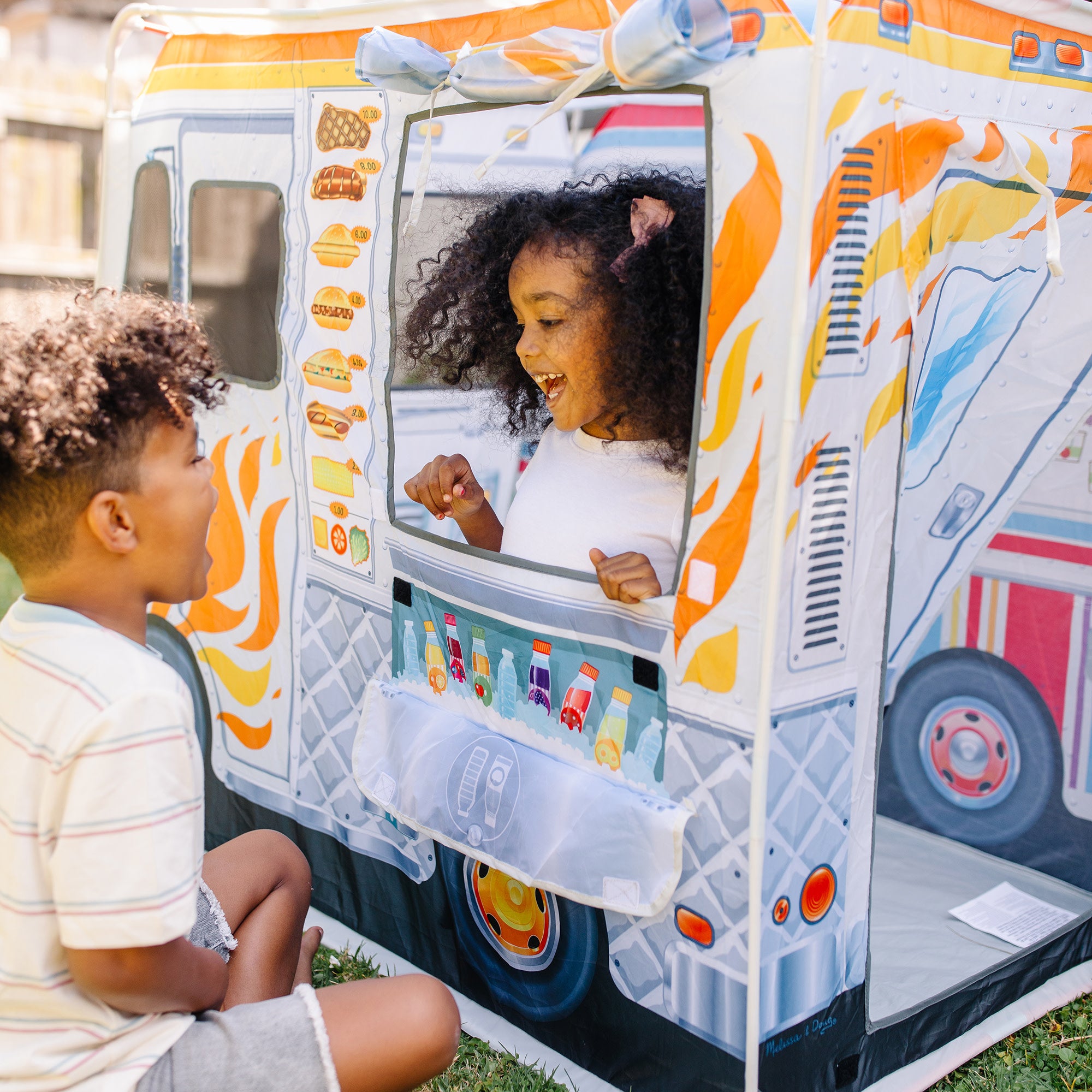 Food Truck Play Tent - Image 6