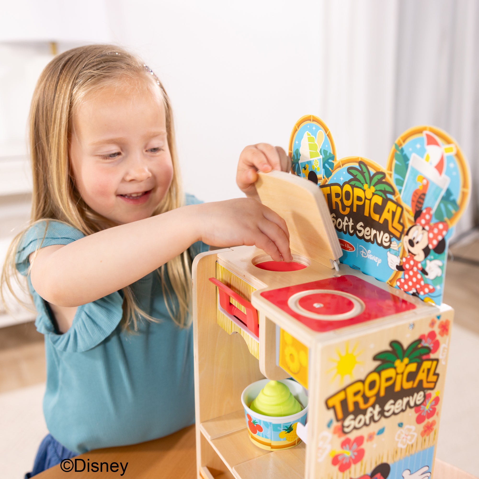 Disney Tropical Soft Serve Wooden Play Set - Image 6