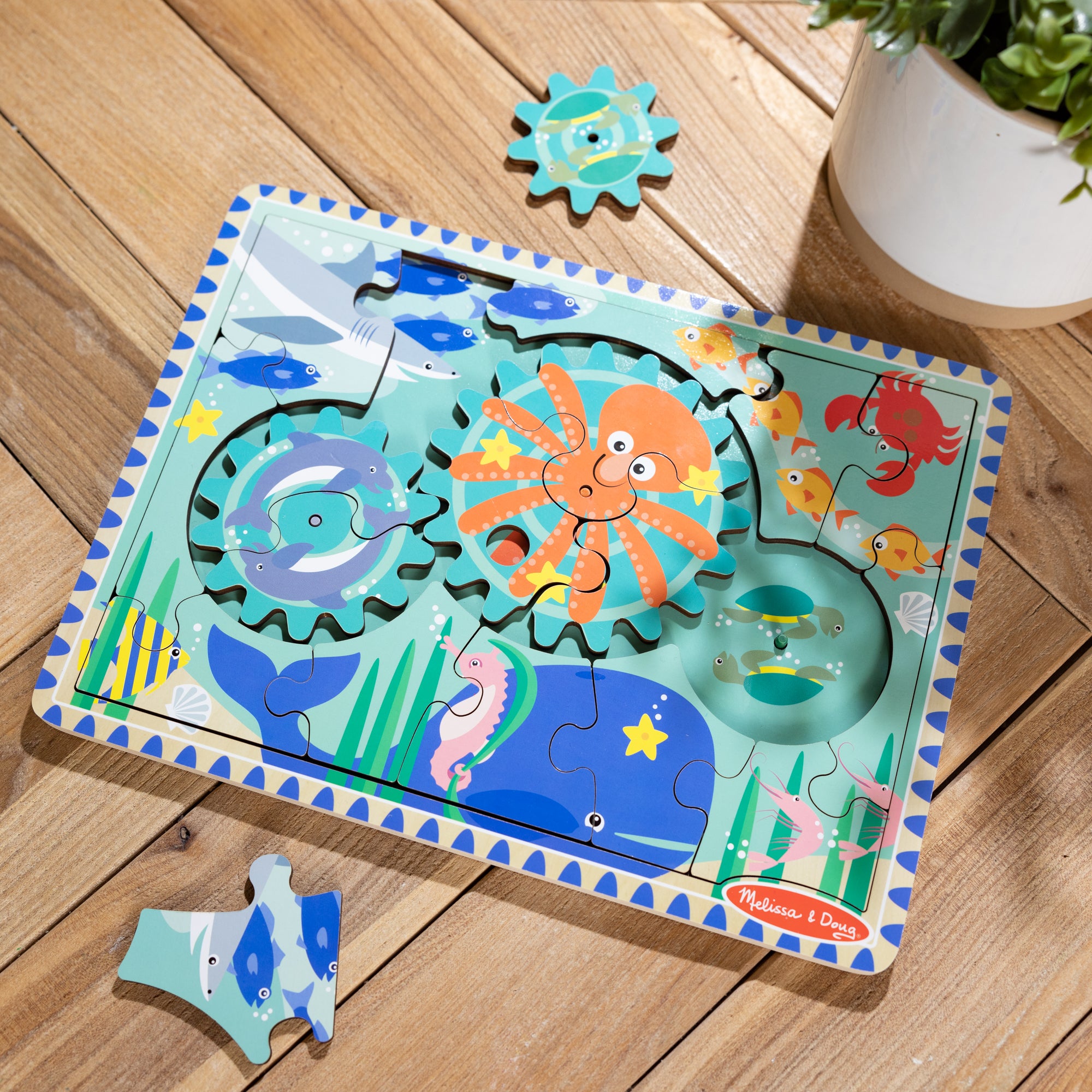 Wooden Underwater Gear Puzzle – 18 Pieces - Image 9