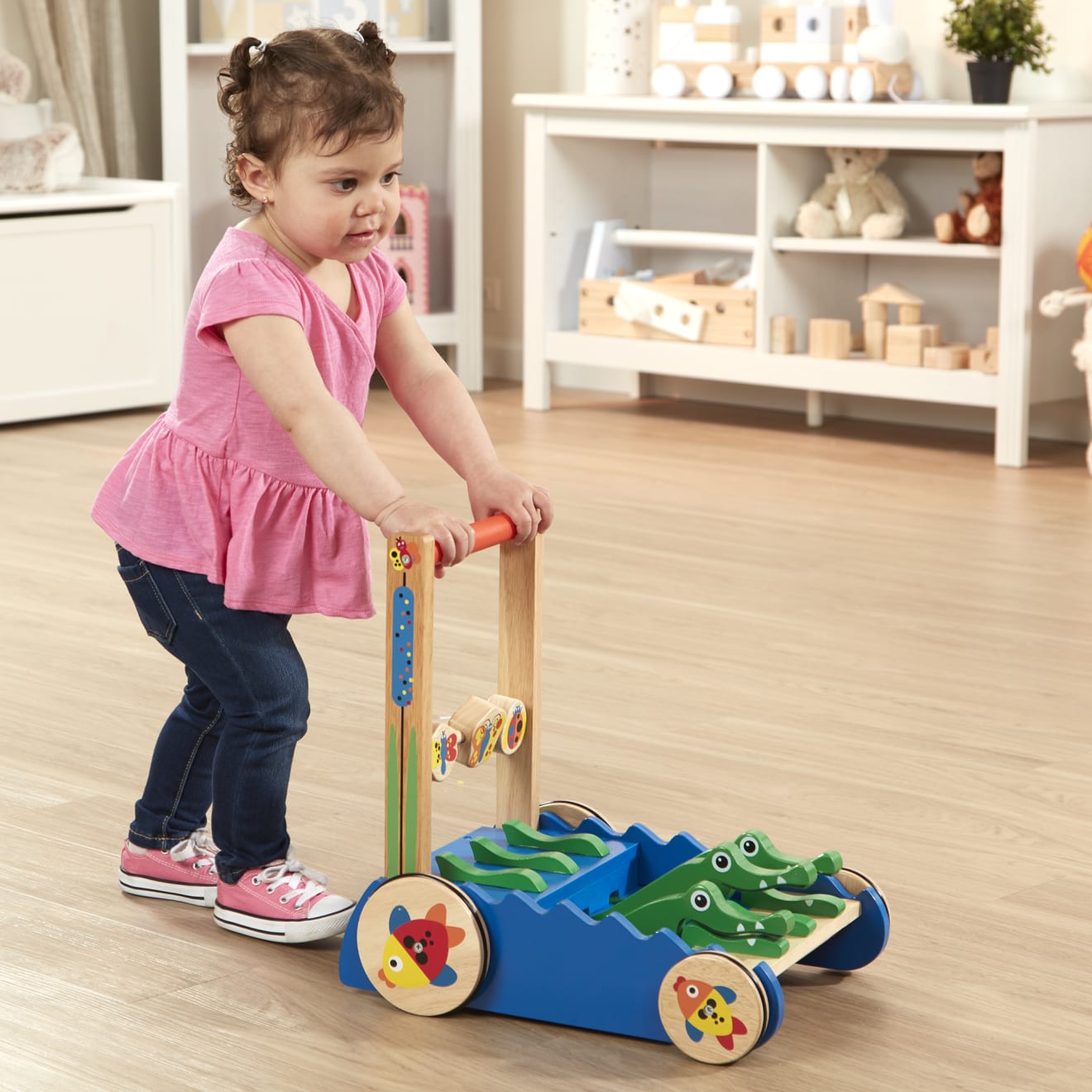 Chomp & Clack Alligator Push Toy - Image 2