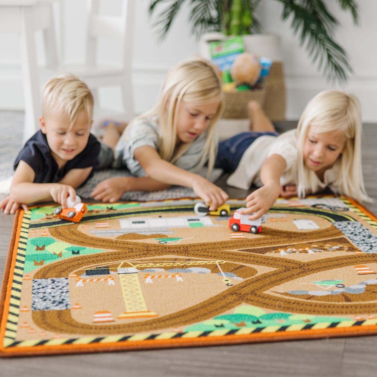Round the Construction Zone Work Site Rug & Vehicle Set - Image 6