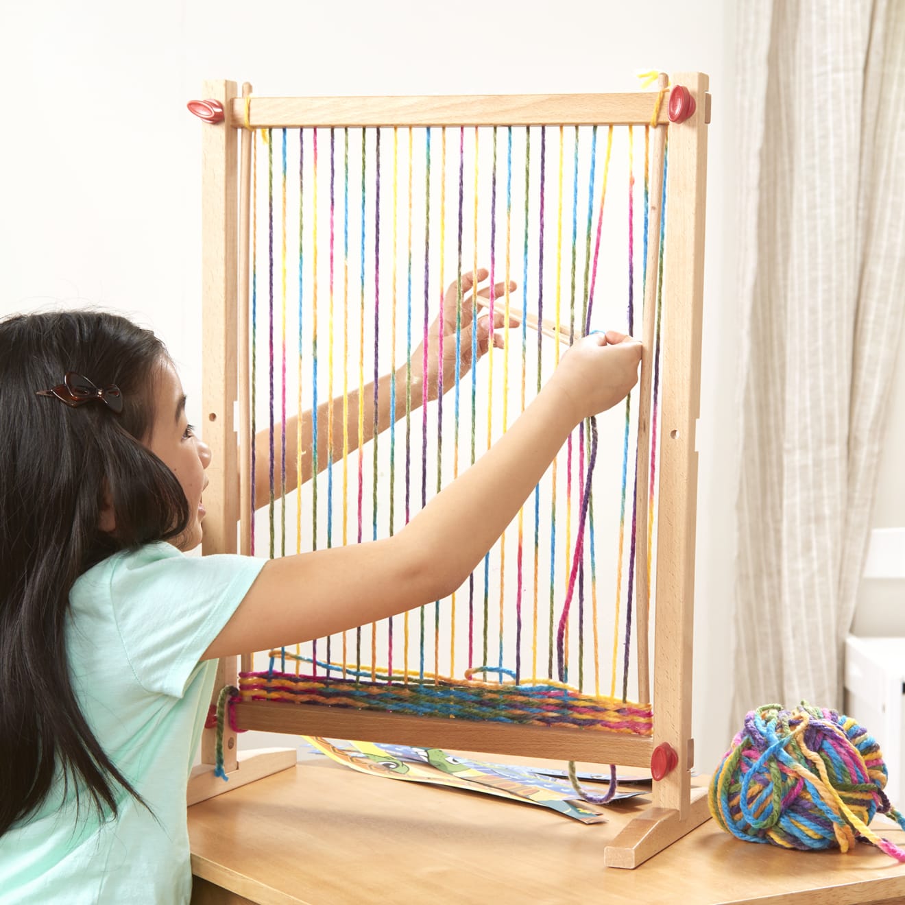 Multi-Craft Weaving Loom - Image 7