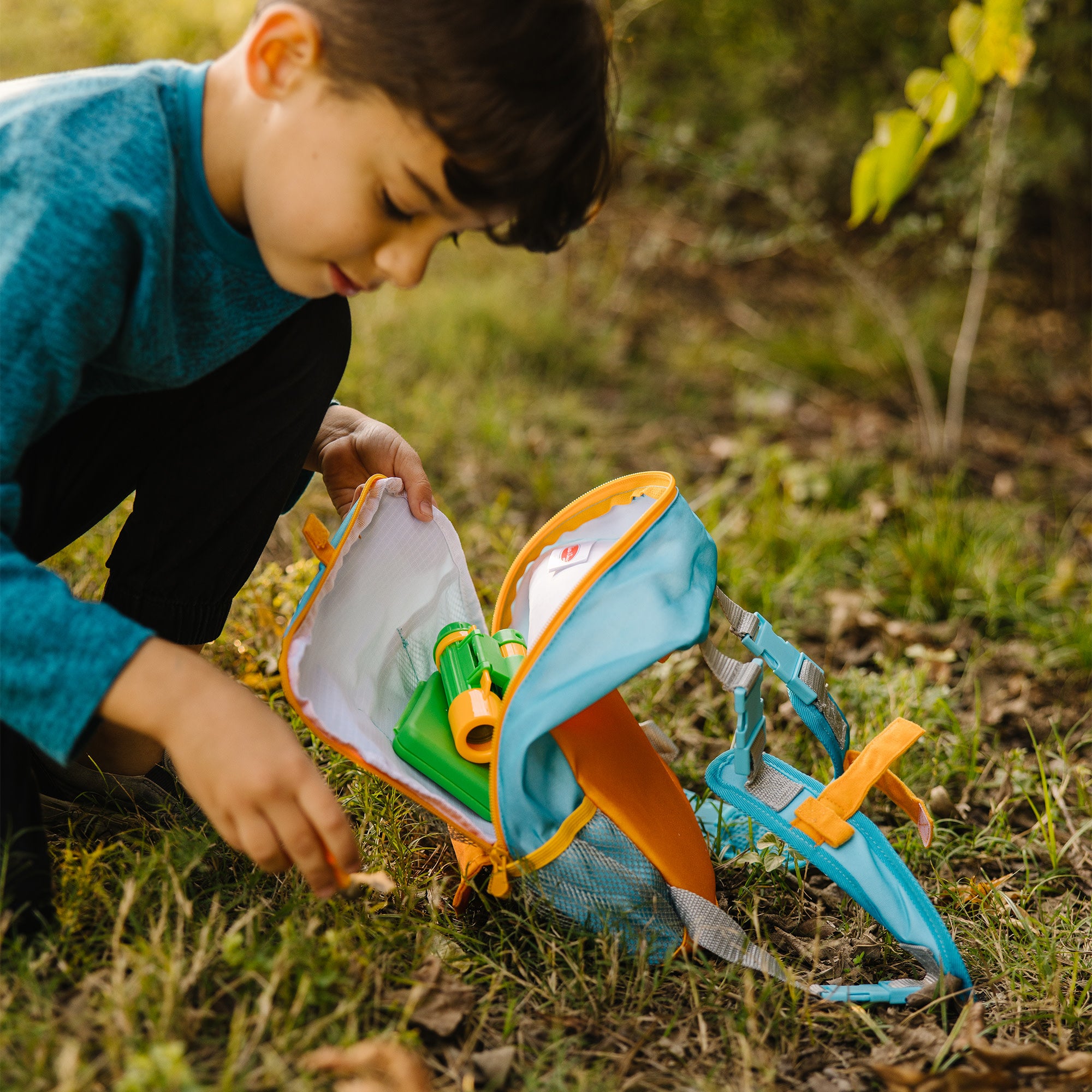 Let's Explore Hiking Play Set Backpack - Image 2