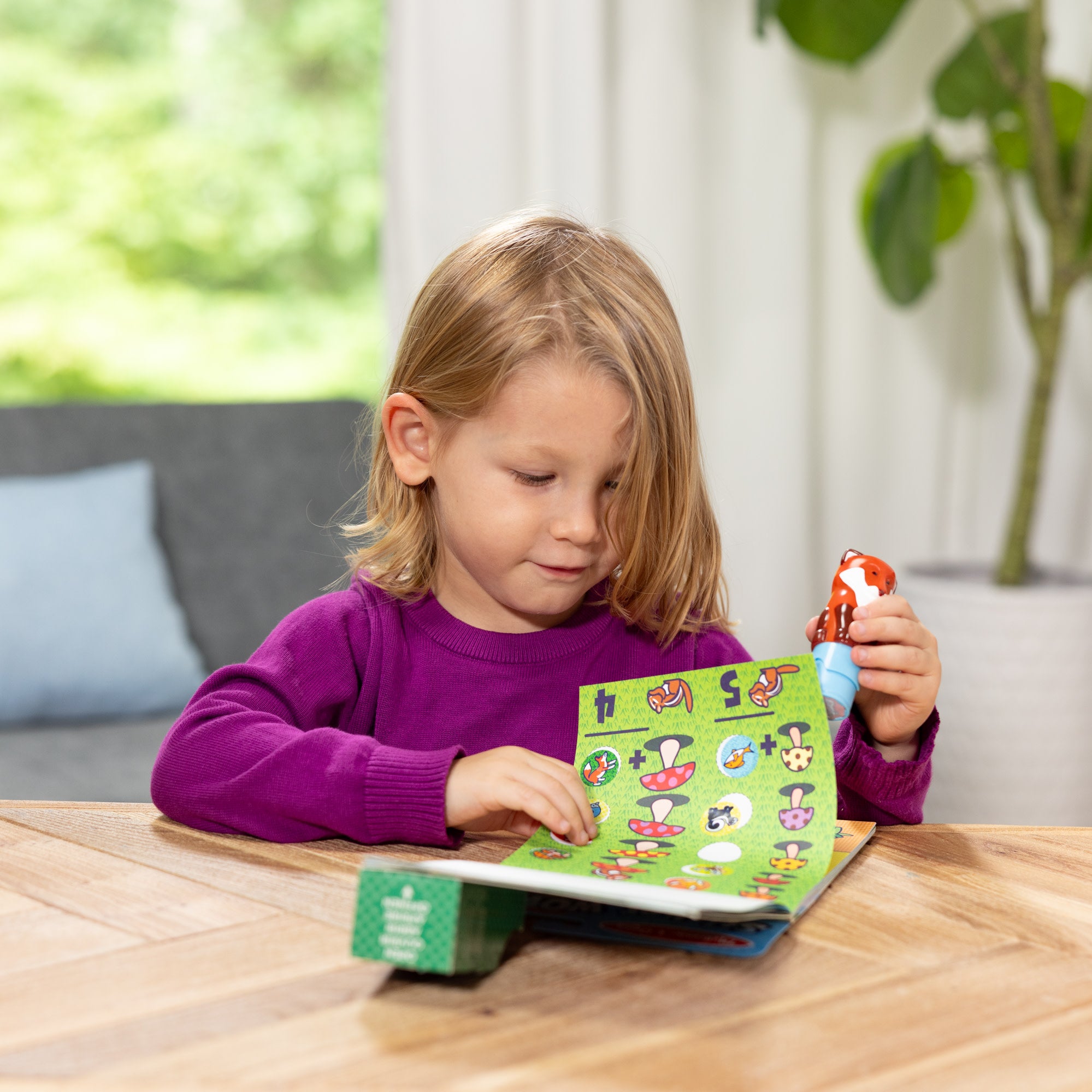 Sticker WOW!™ Activity Pad & Sticker Stamper - Fox - Image 8