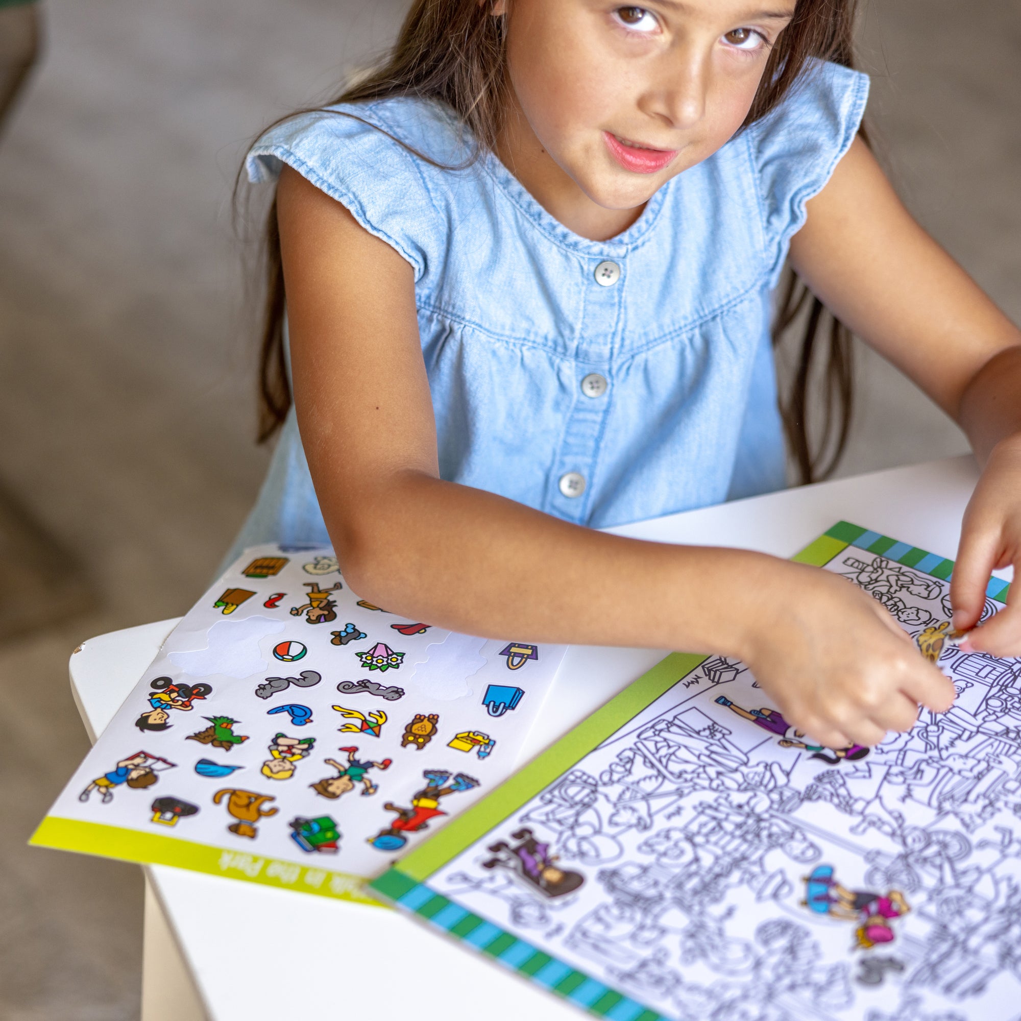 Seek & Find Sticker Pad – Around Town - Image 8