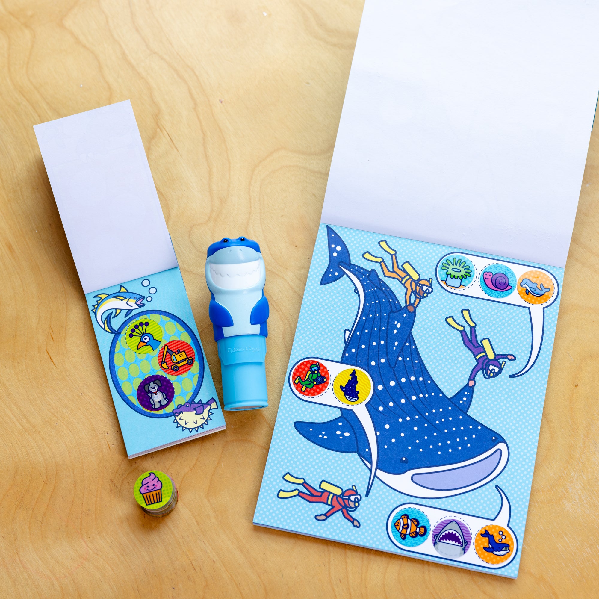 Sticker WOW!™ Shark Bundle: Activity Pad & Sticker Stamper + Mini Activity Pad and 200 Refill Stickers - Image 8