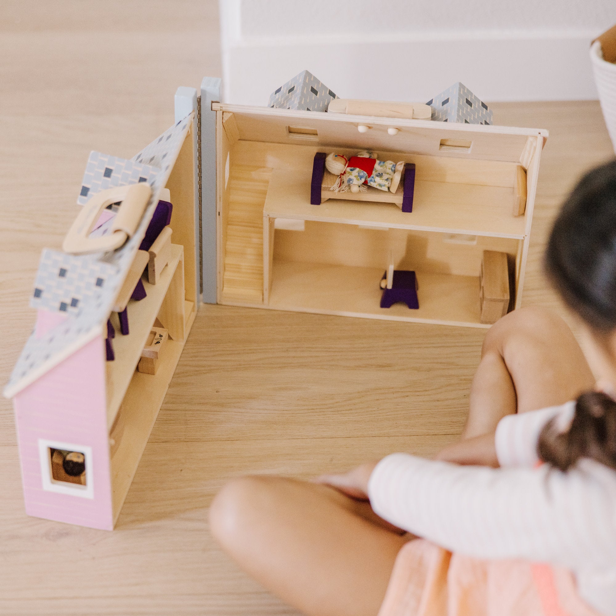 Wooden Fold & Go Dollhouse - Image 6